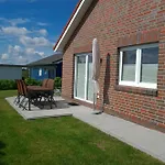 Holiday home Haus Jadehuus Schweiburg