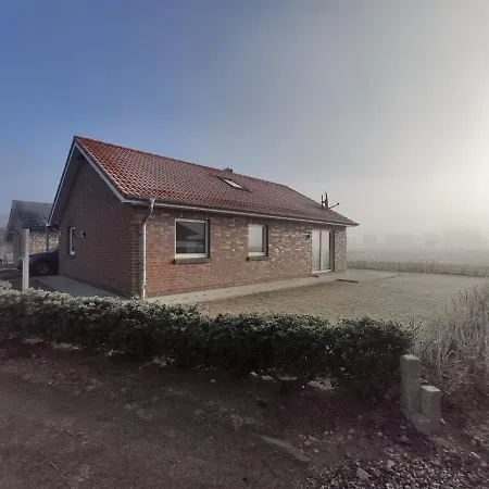 Holiday home Haus Jadehuus *