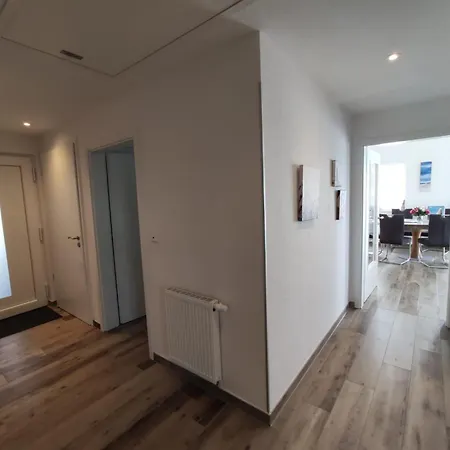 Haus Jadehuus * Schweiburg