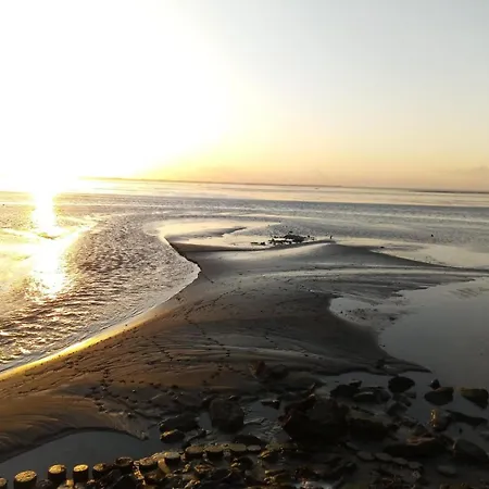 Haus Jadehuus * Schweiburg