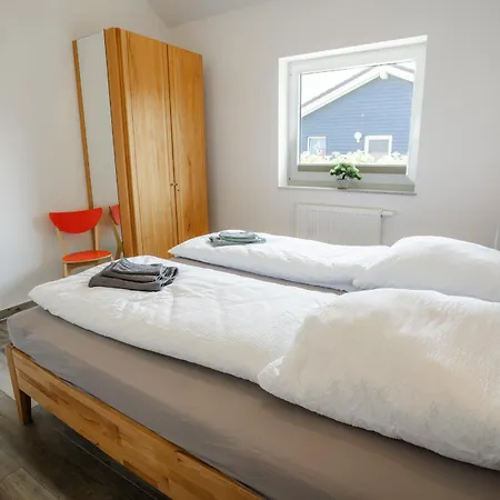 Haus Jadehuus Feriehus Schweiburg