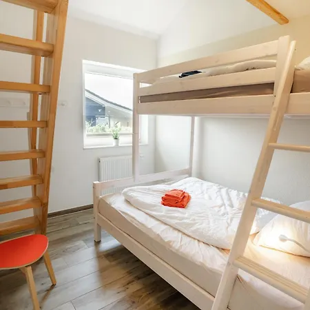 Haus Jadehuus Feriehus Schweiburg